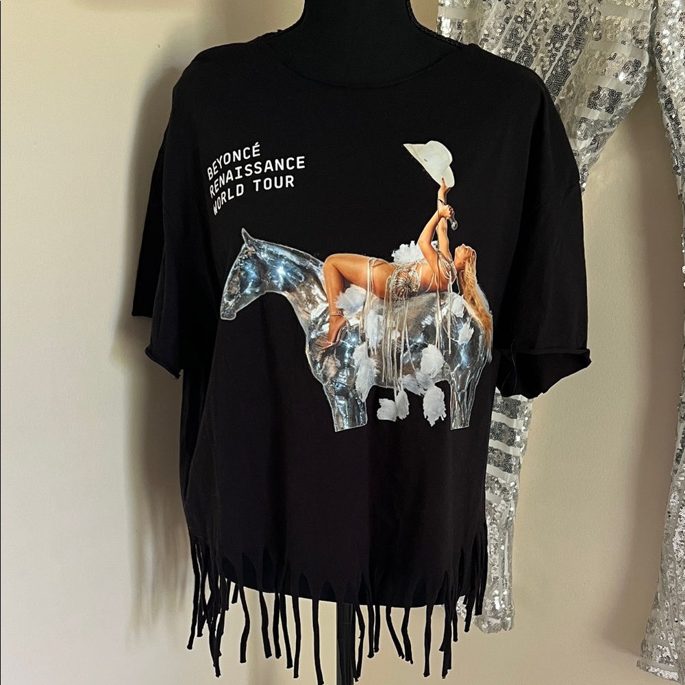 Beyoncé Renaissance World Tour Fringe T-Shirt